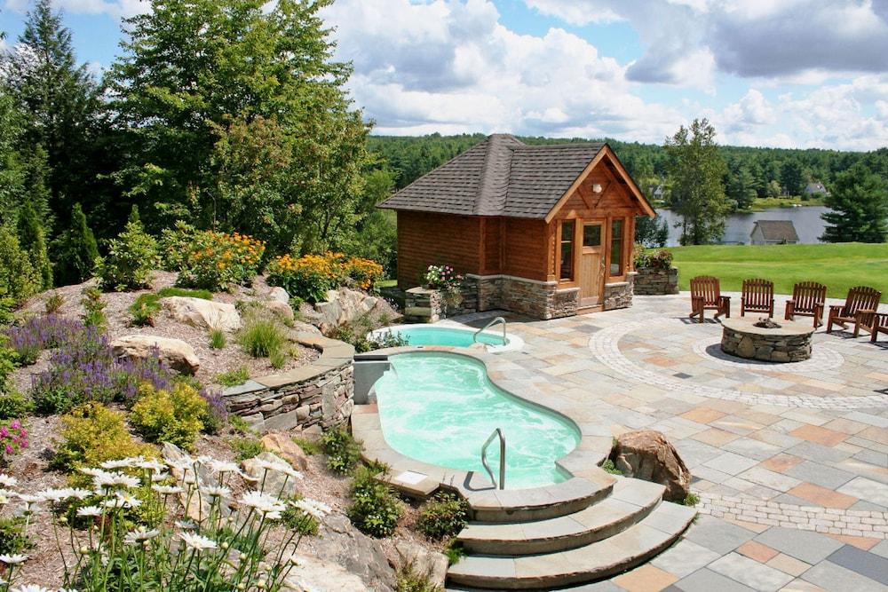 Manoir Des Sables Hotel & Golf Magog Exterior foto